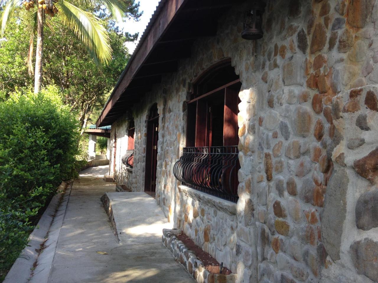 Malekus Mountain Lodge Aguas Claras  Luaran gambar