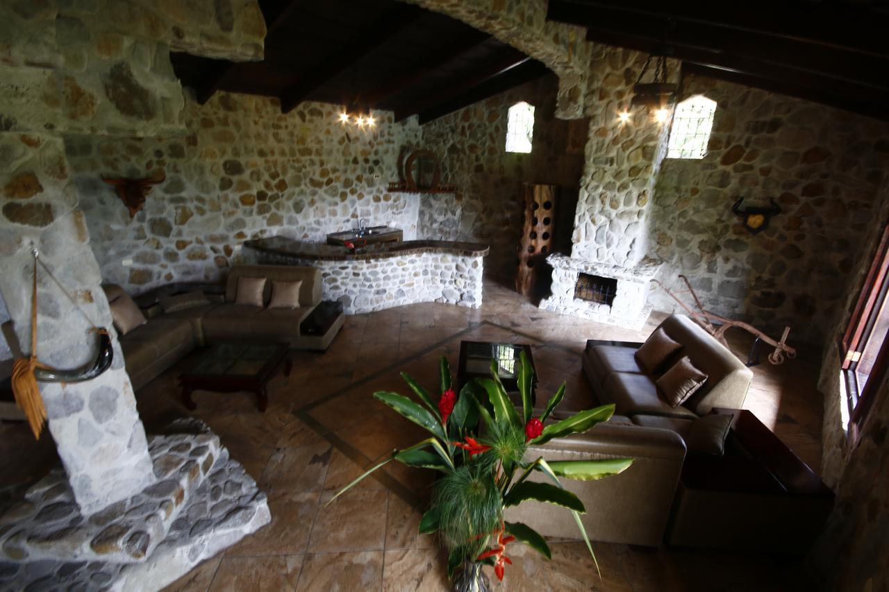 Malekus Mountain Lodge Aguas Claras  Luaran gambar