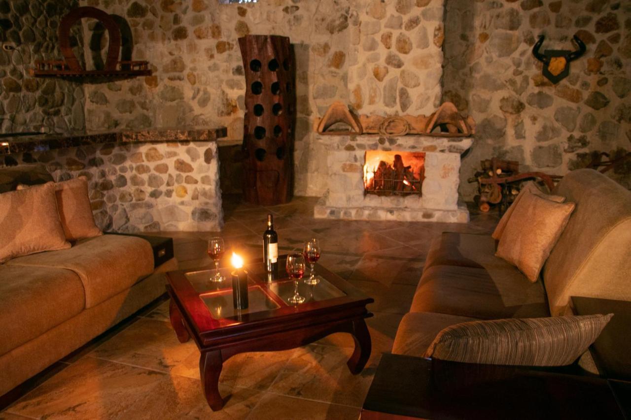 Malekus Mountain Lodge Aguas Claras  Luaran gambar